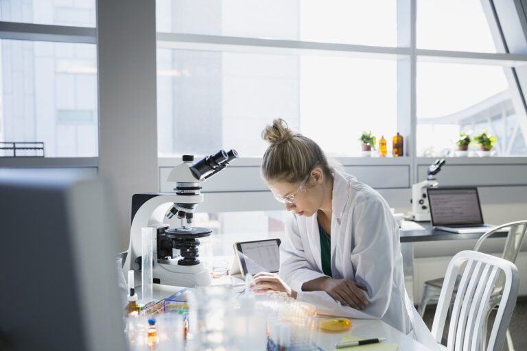 The Benefits of Earning a Cosmetic Science Degree