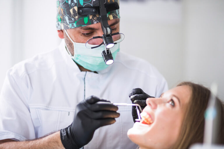 What Are the Success Rates of Dental Implants in the UK?