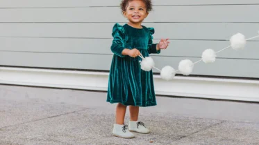 Toddler Dress-Up Tips for Outdoor Events and Photoshoots