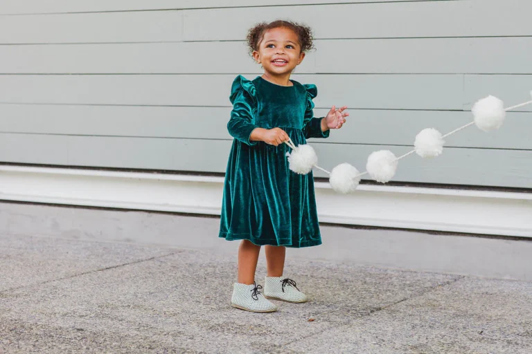 Toddler Dress-Up Tips for Outdoor Events and Photoshoots