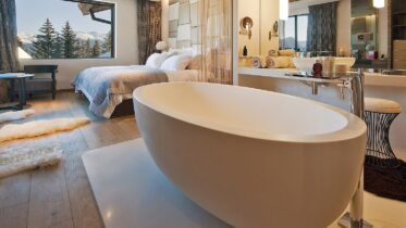 Stone Baths for Luxury UK Homes